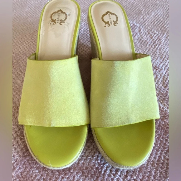 C Wonder Citron Yellow Suede Fringe Freida Espadrille Wedge Sandals 7.5 - Picture 3 of 8